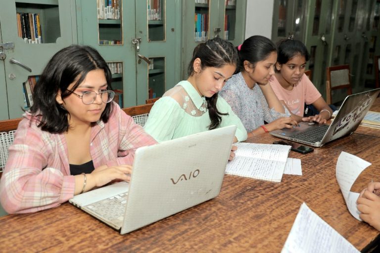 Best women's education institutes in Jalandhar