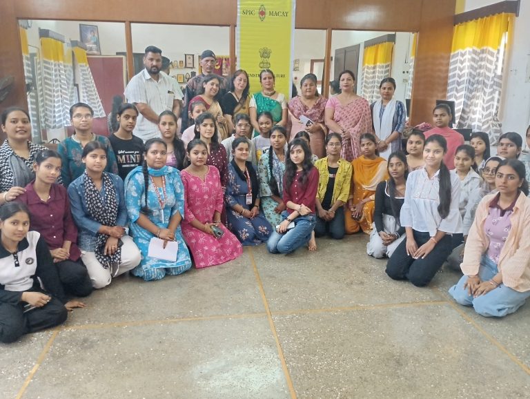 Department of Dance and Music Vocal of PCM SD College for Women, Jalandhar holds Kathak Recital – Prem Chand Markanda S.D. College for Women