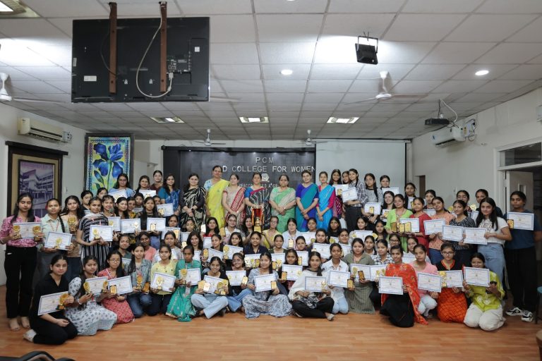 Commerce Club of PCM S.D. College for Women, Jalandhar holds Felicitation Ceremony for Session 2024-25 – Prem Chand Markanda S.D. College for Women